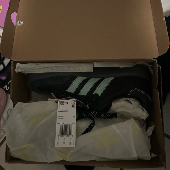 Adidas Samba Black and Gray Sneakers - Picture 4 of 4